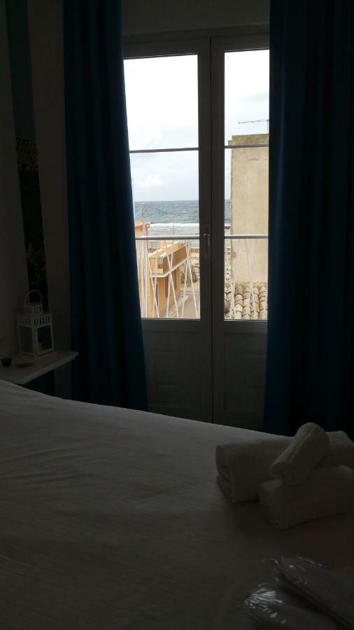 Hotel Lyria à Marzamemi Extérieur photo